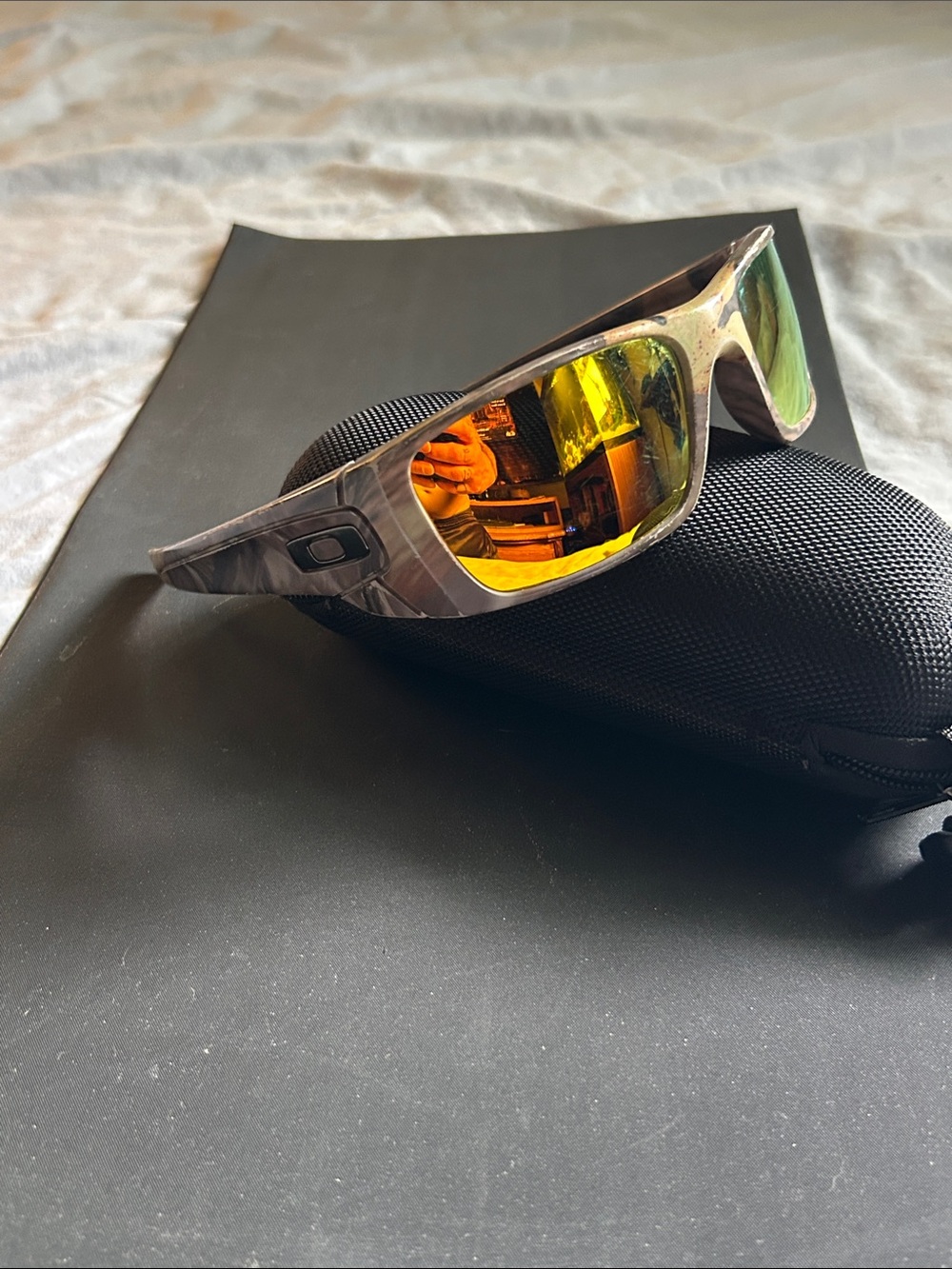 RARE Oakley Fuel Cell King's Camo Fire Iridium OO9096 Discontinued